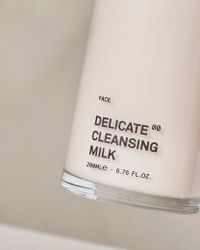 TEAM DR JOSEPH_Delicate Cleansing Milk 02